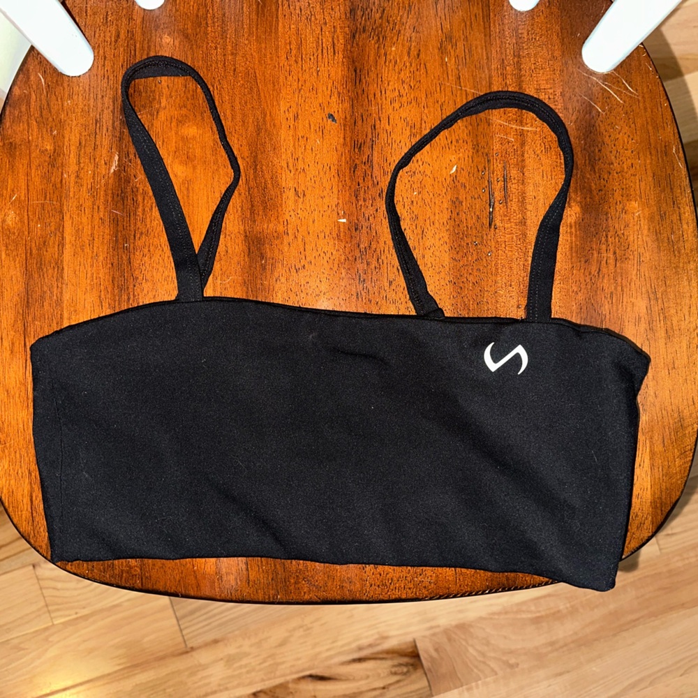 TLF sports bra